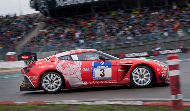 ル・マン24時間レース アストンマーチンレーシング念願のGT1クラス制覇名門レーシングチームのテクニカルパートナー